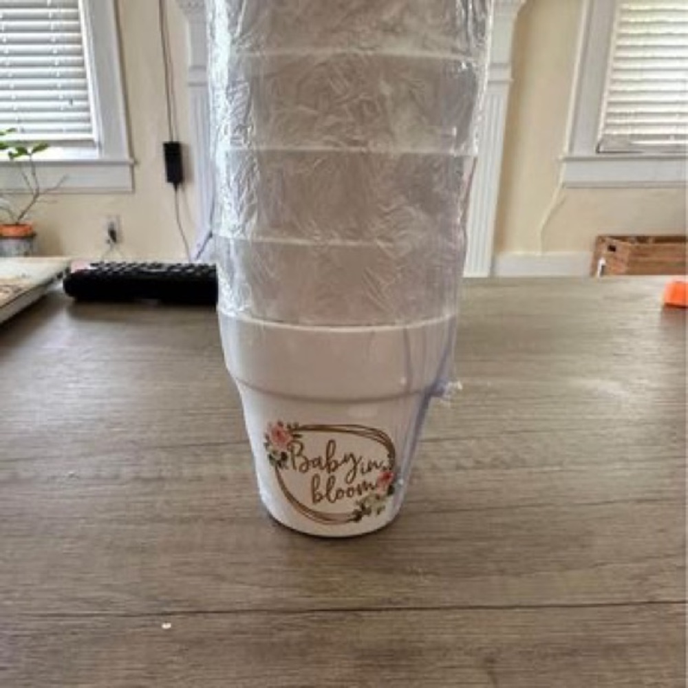 Gender reveal/baby shower mini flower pots